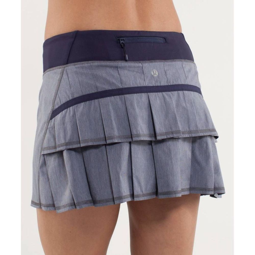 LULULEMON ATHLETICA Pace Setter Skirt Size 6